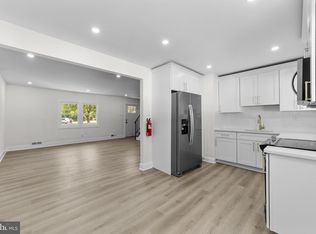 100 Colwick Dr, Somers Point, NJ 08244