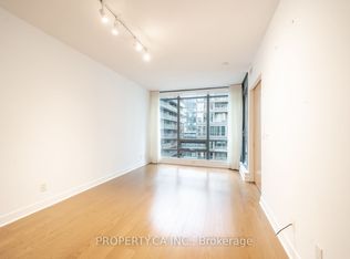 438 King St W #803-C01, Toronto, ON M5V 3T9