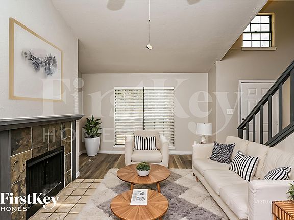 5th image of 2805 Galemeadow Dr