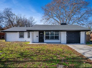 1733 Salisbury St, Ardmore, OK 73401
