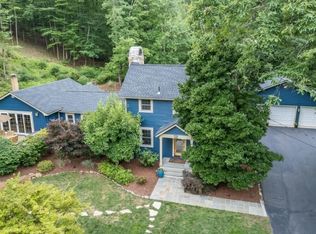 20 Longview Rd, Lebanon, NJ 08833