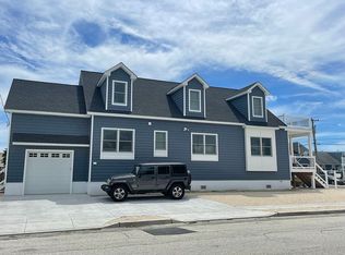 201 6th St S, Brigantine, NJ 08203