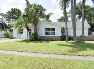 1407 Castleworks Ln, Tarpon Springs, FL 34689