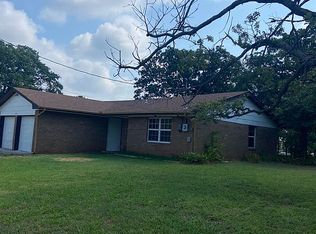 6424 West Dr, Guthrie, OK 73044