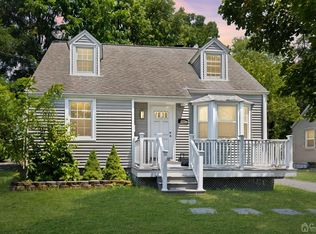 261 New Market Rd, Dunellen, NJ 08812