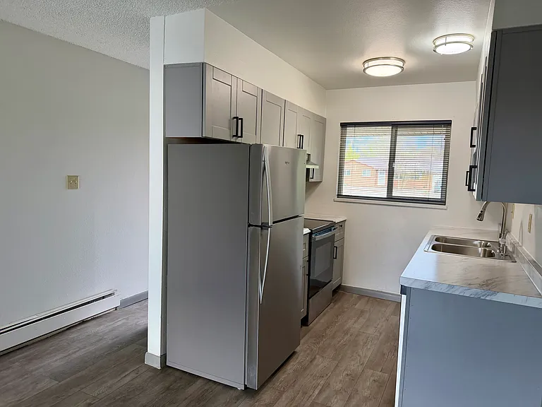 Cedar Terrace Apartments — Photo 6
