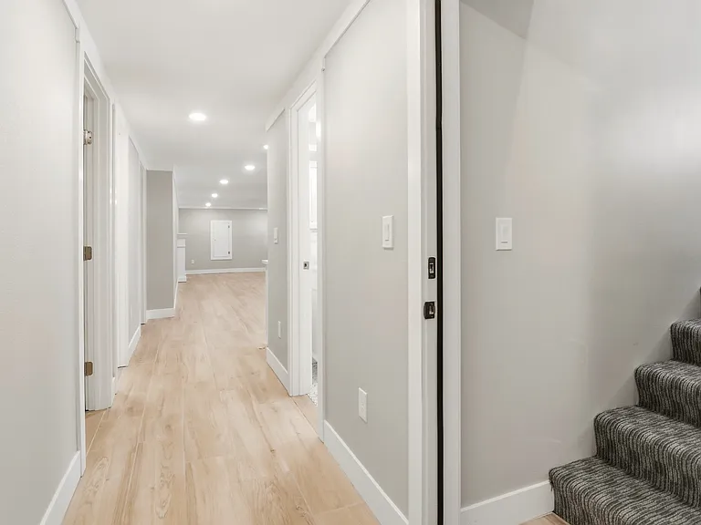 1592 Meade St #B — Photo 12