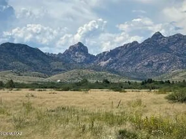 W Quail Pass Dr #W, Pearce, AZ 85625