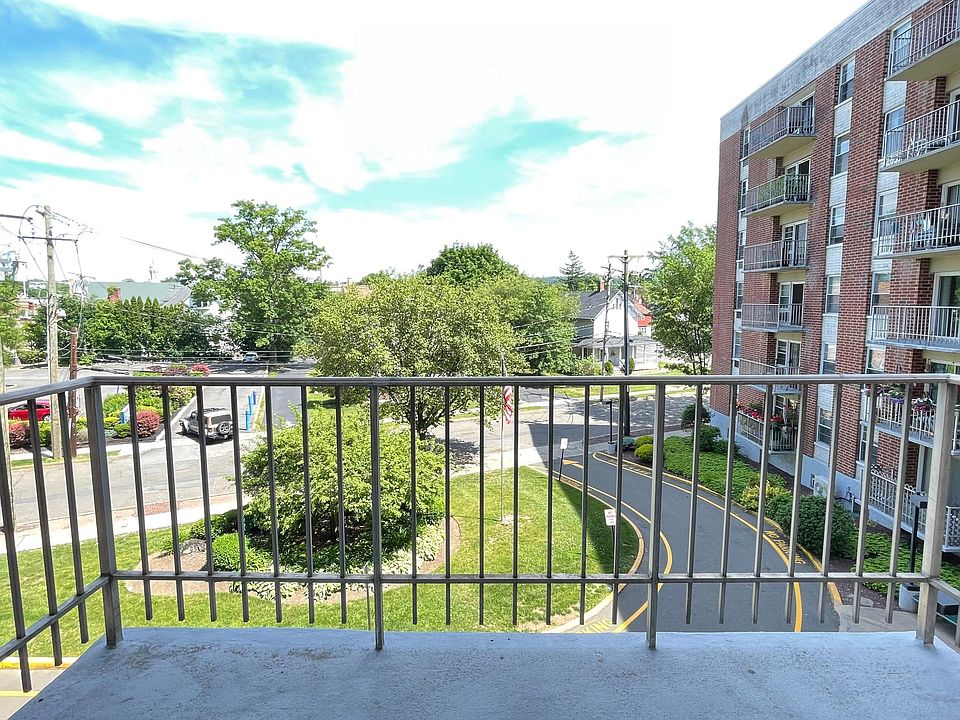 35 Park Ave APT 3K, Suffern, NY 10901 Zillow