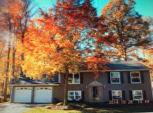 7606 Pegotty Dr NE, Warren, OH