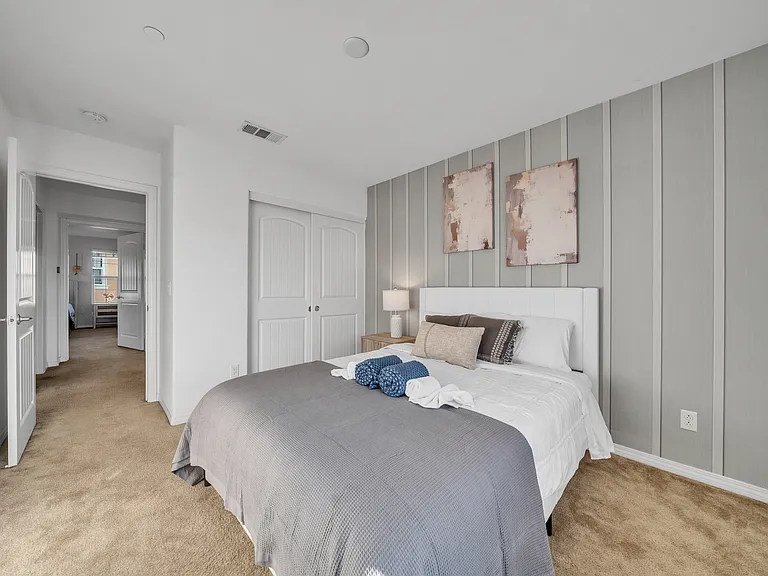 5910 Sendero Ave — Photo 17