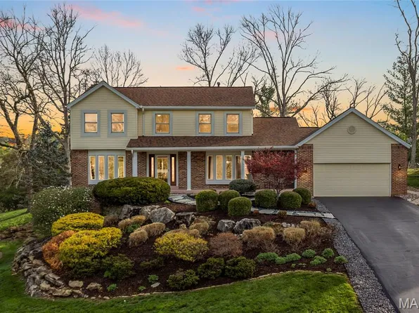 1510 Timber Point Ct, Chesterfield, MO 63017