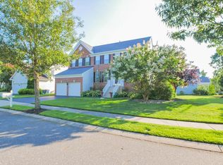 132 Kensington Dr, Galloway, NJ 08205