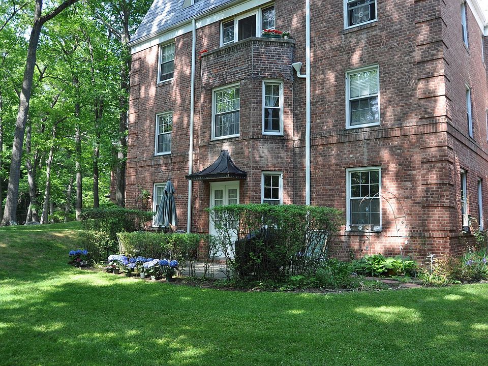 Garden Apartment