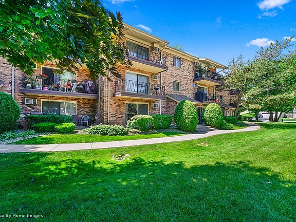 2nd image of 5342 Waterbury Dr APT 1802