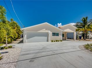 107 Albatross St, Fort Myers Beach, FL 33931