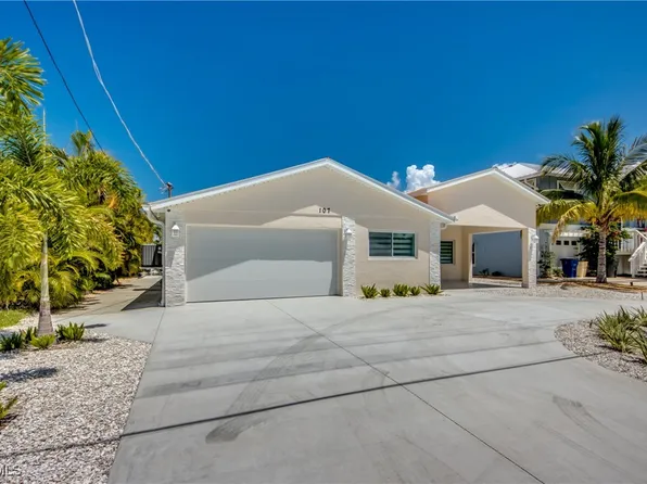 107 Albatross St, Fort Myers Beach, FL 33931