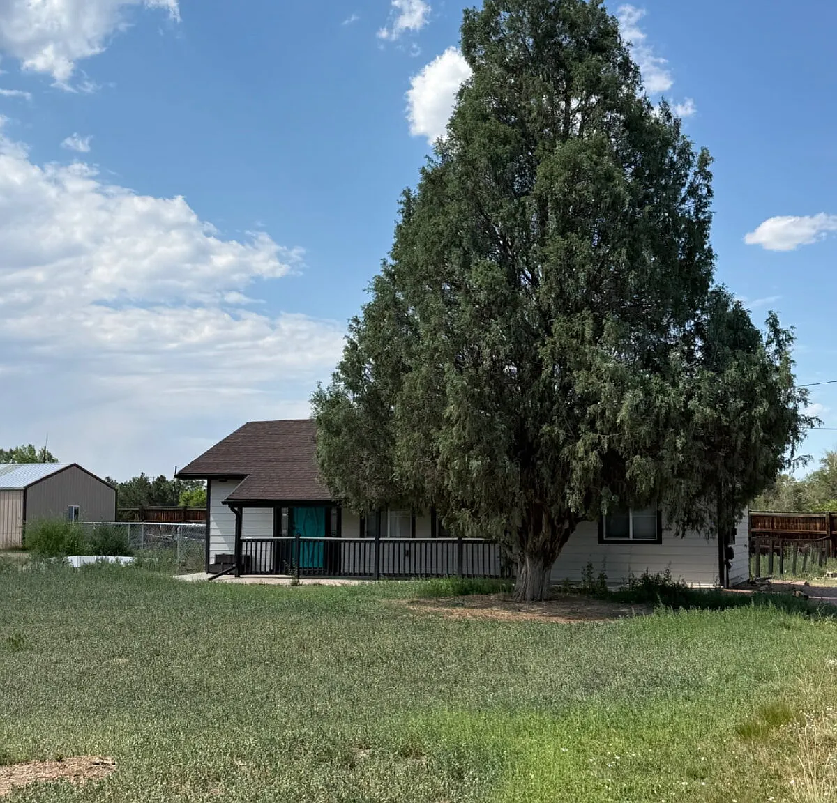 2 bed, 1.0 bath, 830 sqft, $2,100 — Photo 2