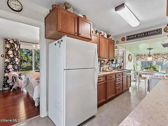 5th image of 203 E Homestead Ave