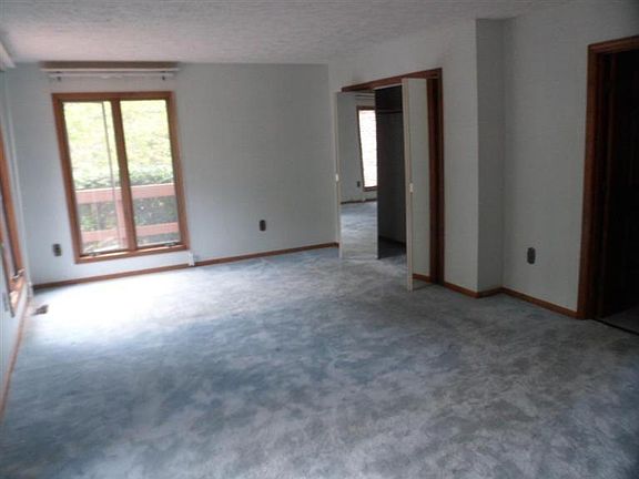 2nd image of 151 Lilac Dr