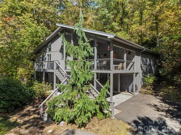 375 Robin Hood Rd, Brevard, NC 28712
