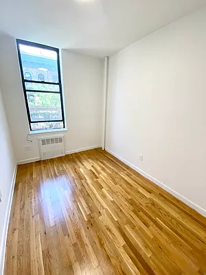 Rented by Bond New York | media 6