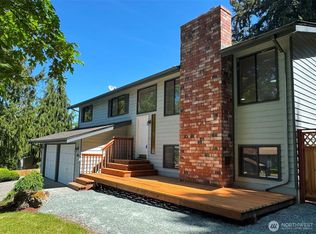 904 N Waugh Road, Mount Vernon, WA 98273