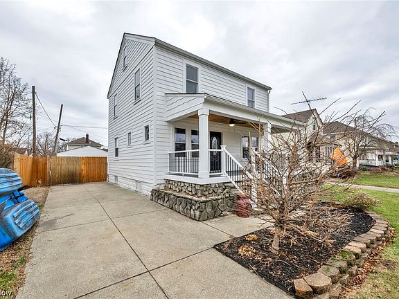 4th image of 1038 Allison Ave