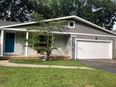 200 Polvadera St, Commerce Township, MI, 48382