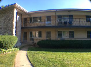 1805 W Touhy Ave APT 1A, Park Ridge, IL 60068