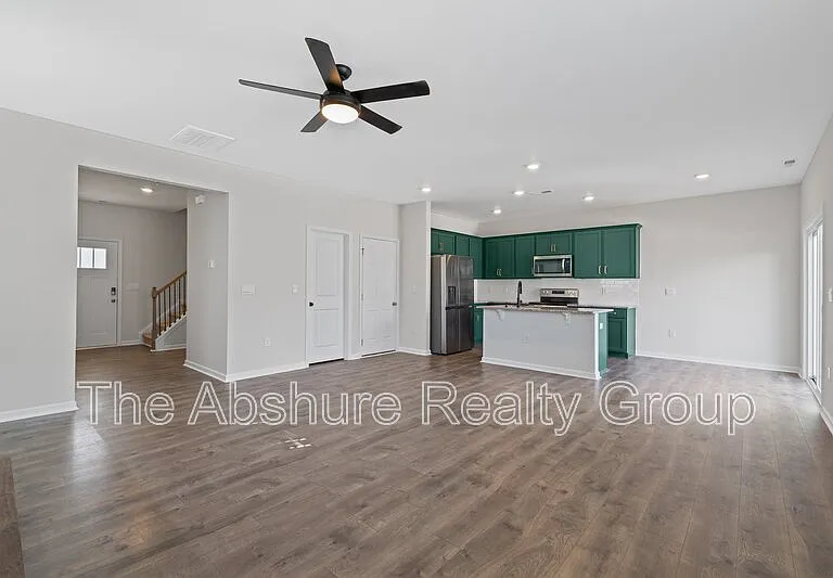 49 River Bank Rd — Photo 14