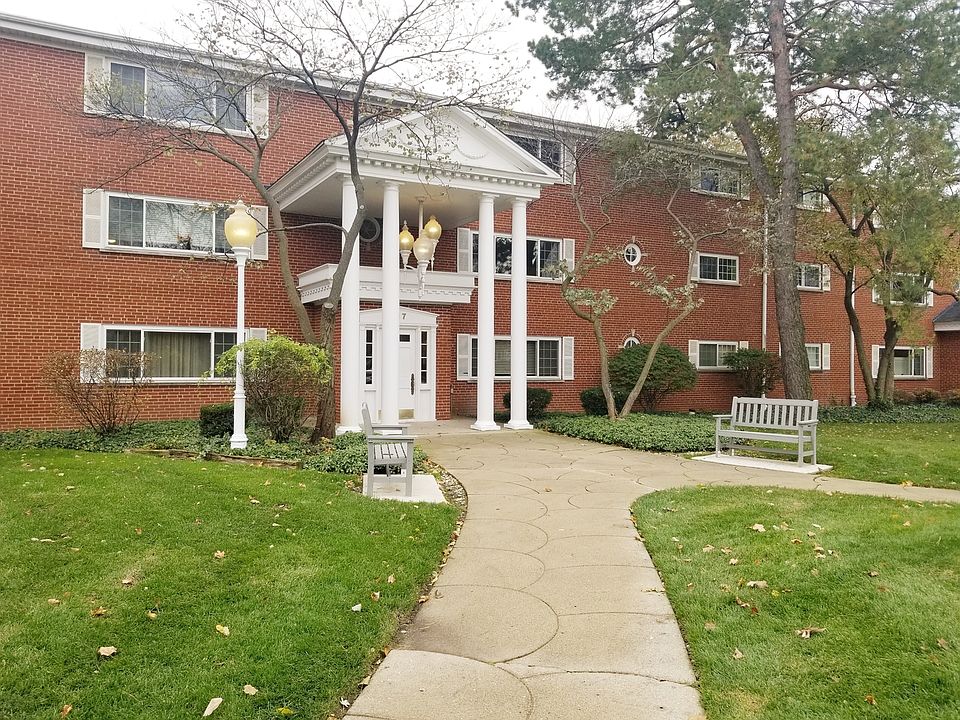 1st image of 417 W Miner St APT 12