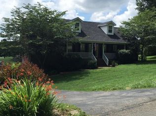 1717 N Plantation Dr, Cookeville, TN 38506