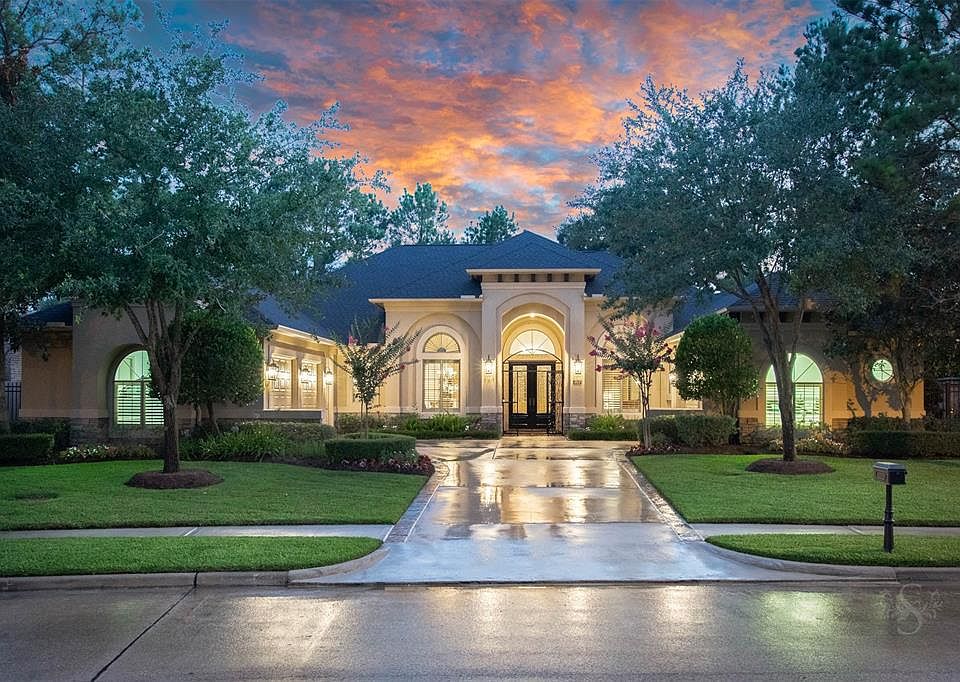 1st image of 4902 Rose Canyon Ln