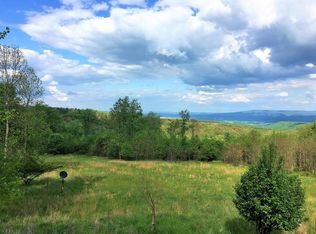 272 Loya Ln, Schellsburg, PA 15559