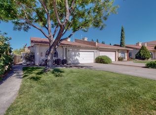 6209 Academy Ridge Ct NE, Albuquerque, NM 87111