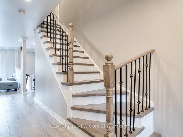 735 Sheppard Ave #33 — Photo 12