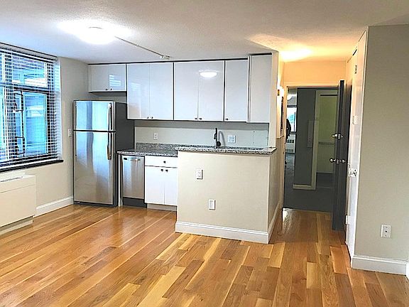 BRAND NEW KITCHEN