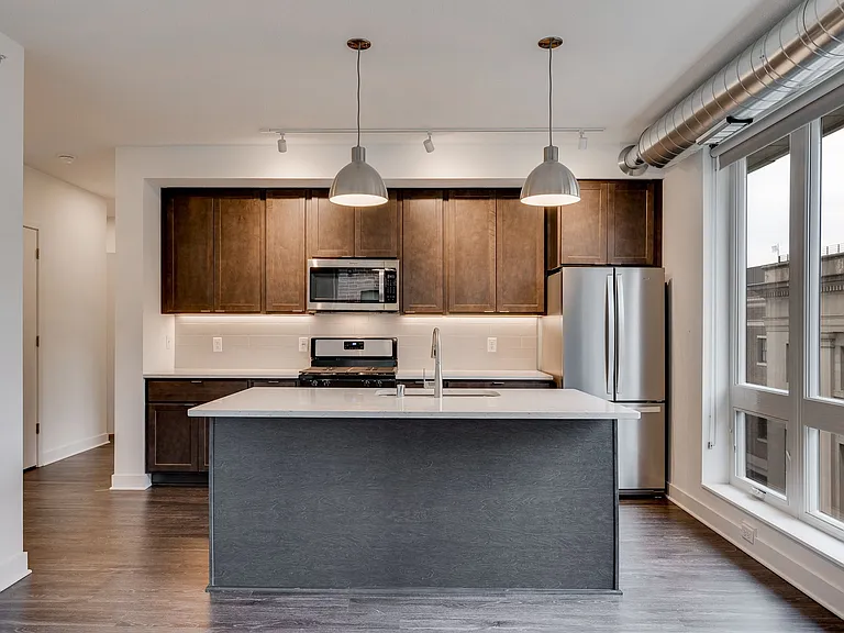 The Donegan Apartments — Photo 38