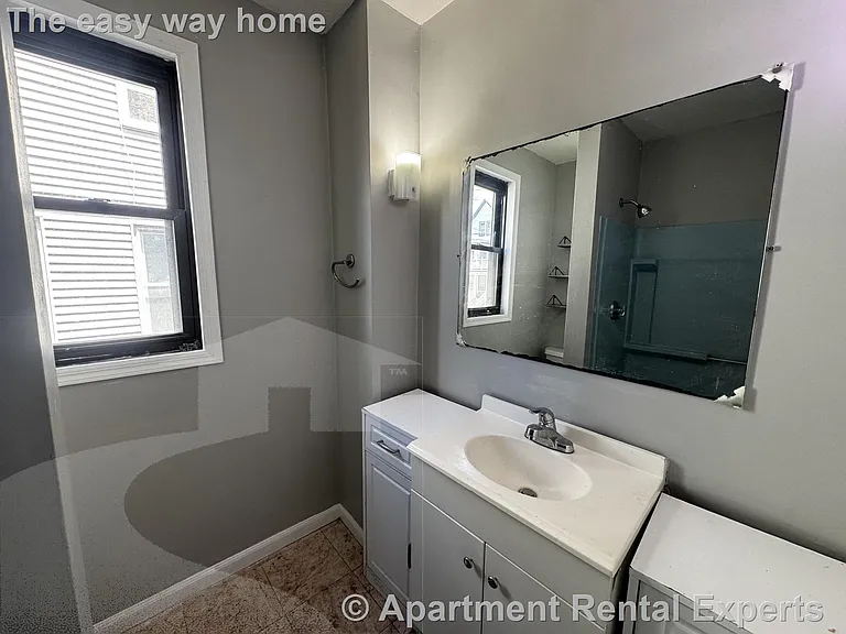 51 Glendale St #2 — Photo 11