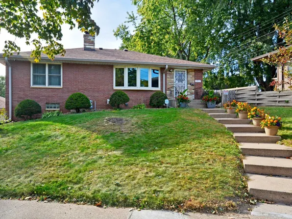 1233 Prosperity Ave, Saint Paul, MN 55106