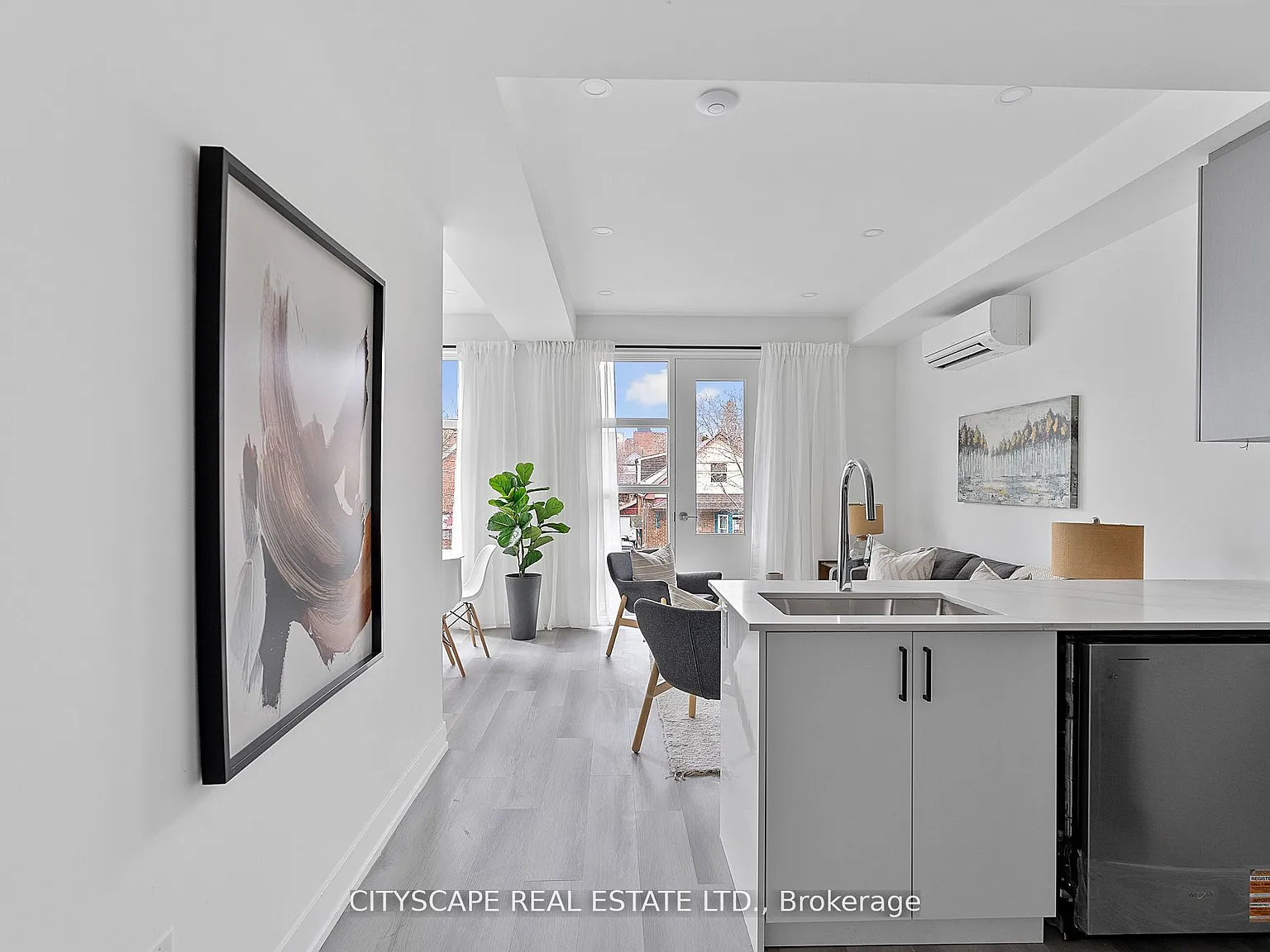 2 bed, $2,940 — Photo 2