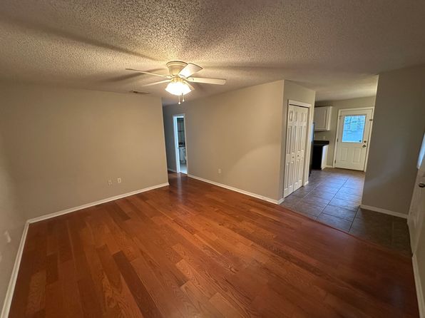 1214 McNeil Ave, Mobile, AL 36609