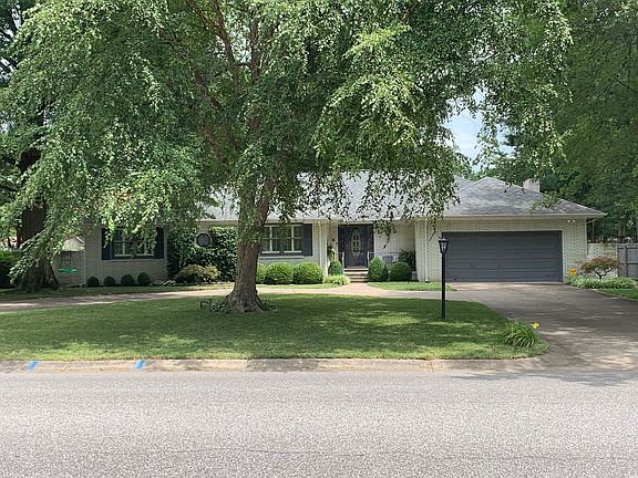2nd image of 116 Audubon Dr