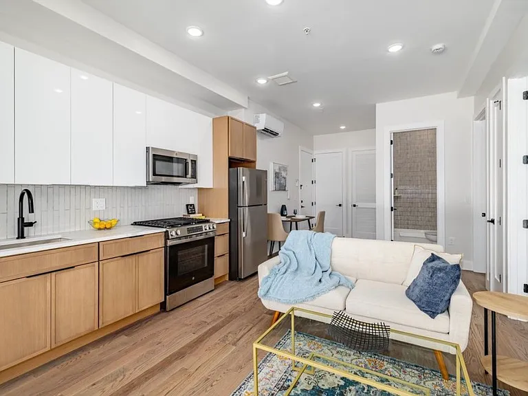 40 Lembeck Ave #2 — Photo 10