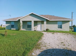 9007 Meadow Cir, Labelle, FL 33935