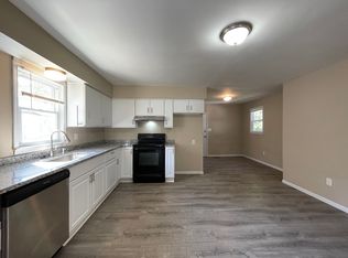 932 N Strode St, Independence, MO 64050