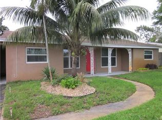 7131 SW 11th St, Pembroke Pines, FL 33023