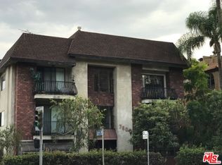 7600 Hollywood Blvd APT 202, Los Angeles, CA 90046