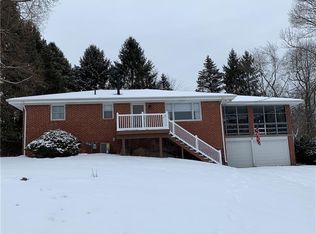 3104 Locust St, Aliquippa, PA 15001